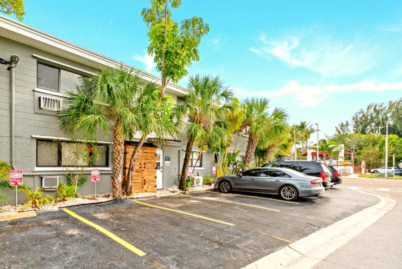 Boutique Beach Retreat セント・ピート・ビーチ エクステリア 写真