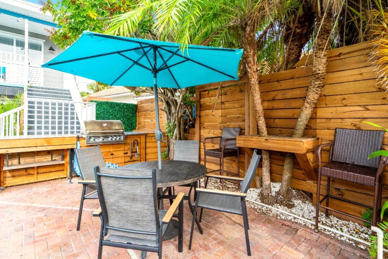 Boutique Beach Retreat セント・ピート・ビーチ エクステリア 写真